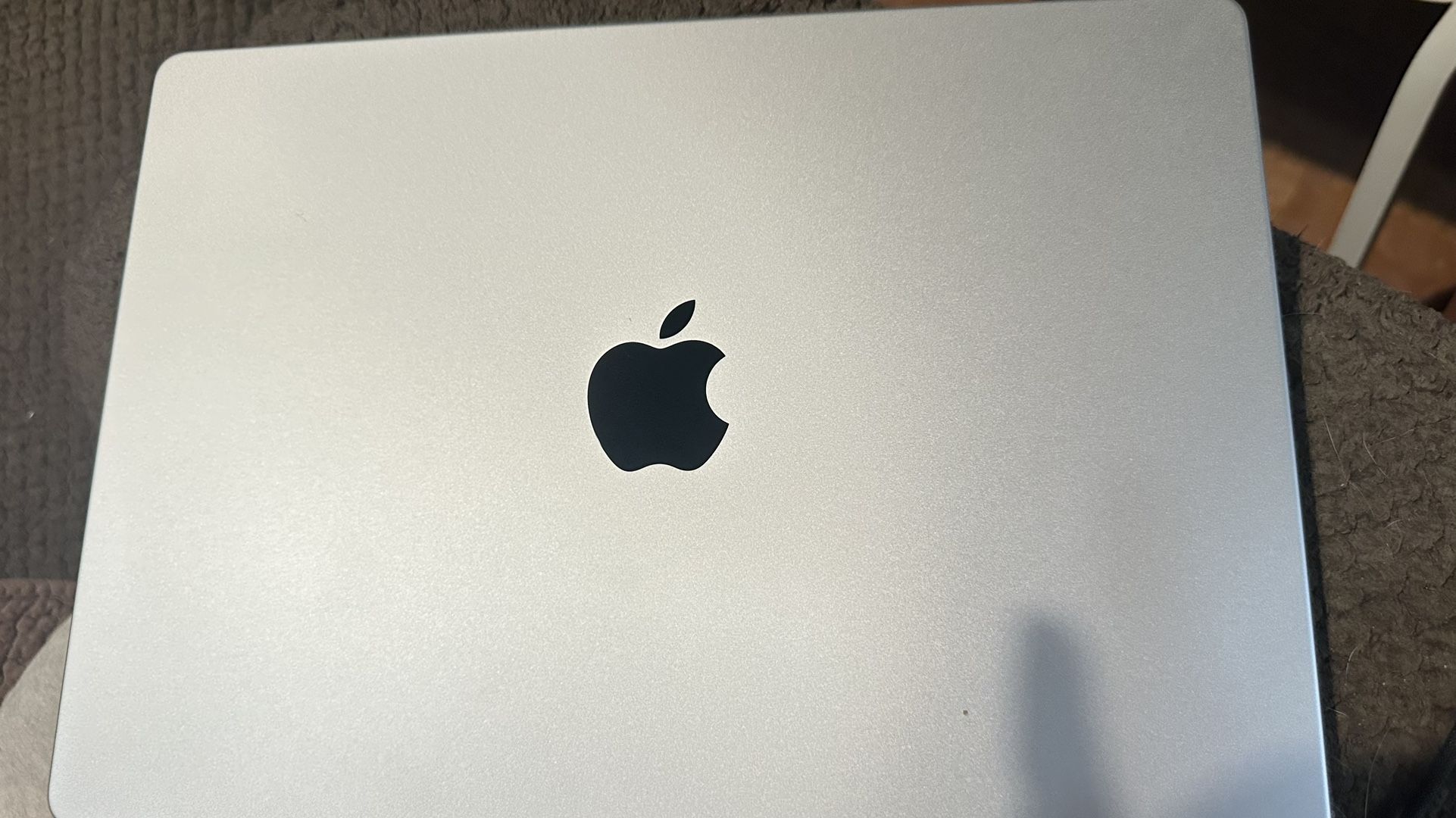 MacBook Pro M3 14”