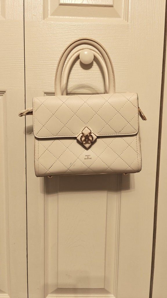 Paris and Classic handbag tote
