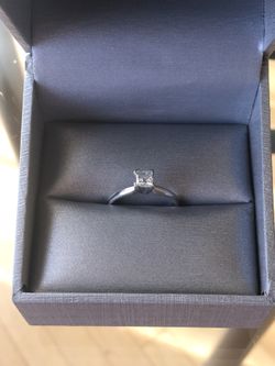 Half carat 14k Diamond white gold size 5.5 Ring. Engagement 