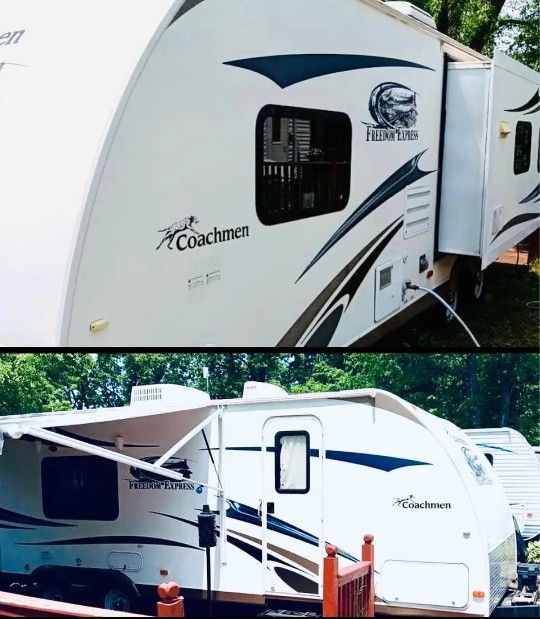 2012 Coachmen Freedom Express Ultra Lite