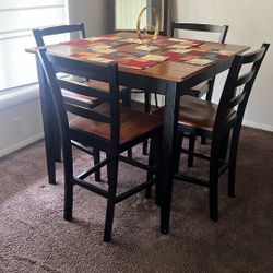 Dinning Room Table And Chairs