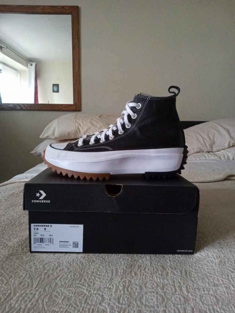 Converse Run Star Hike "Leather" Sizes 6.5, 7, 7.5, 8, 8.5 Brand New