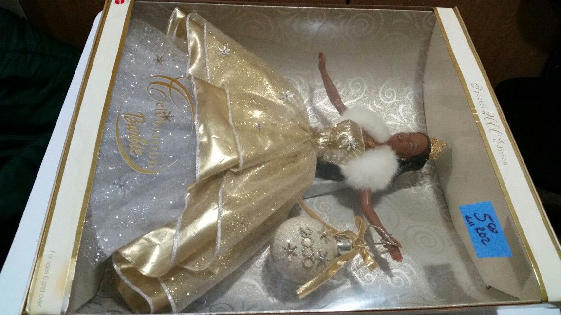 Holiday Barbie from Hallmark (2000)