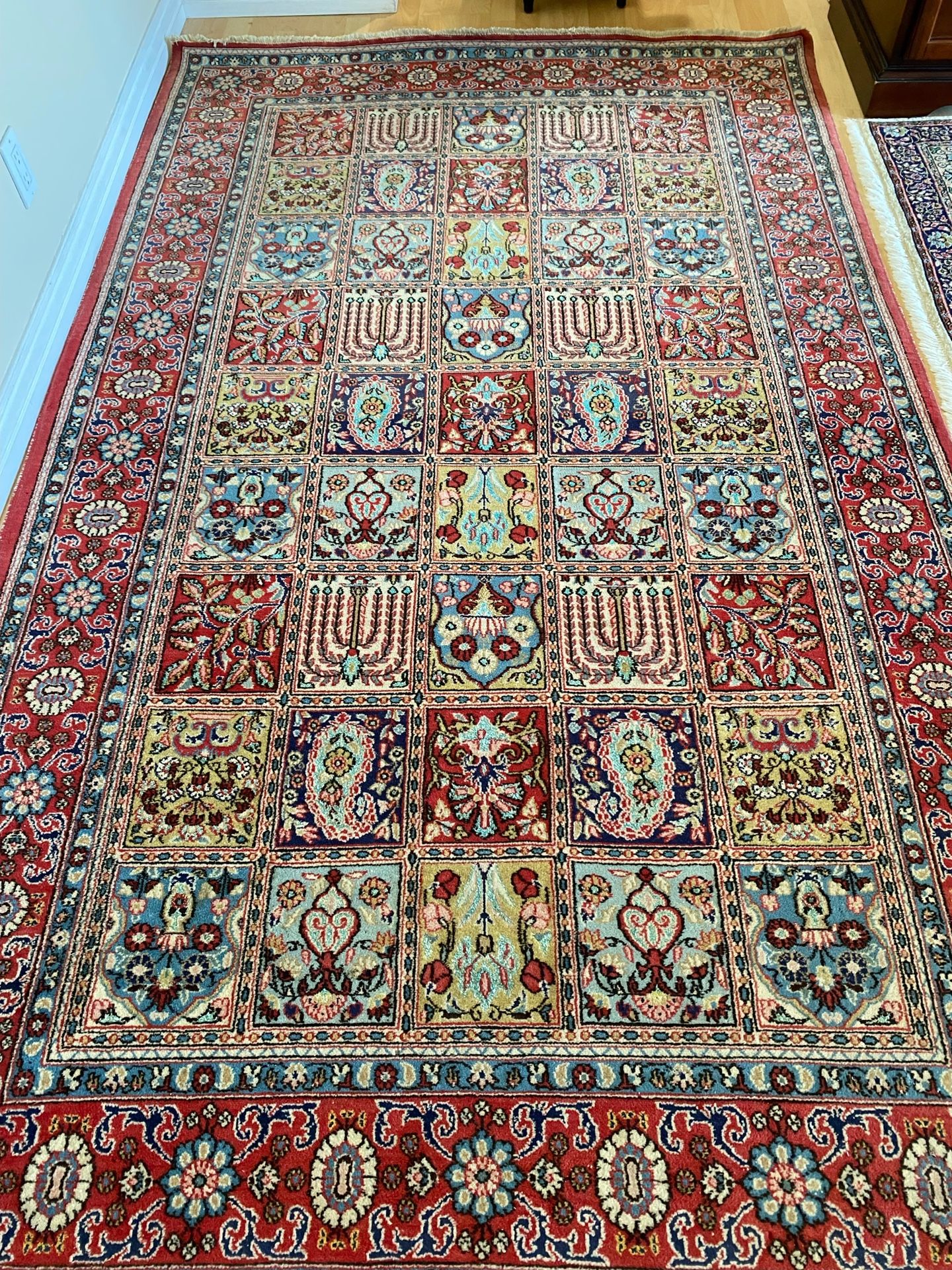 Hand Made Silk & Wool Persian Rug