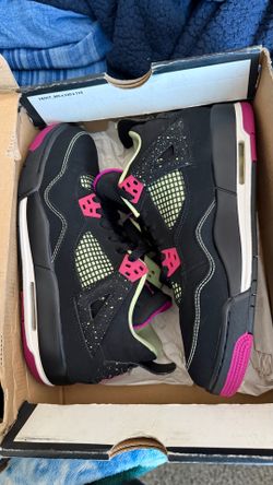 Jordan 4 Retro