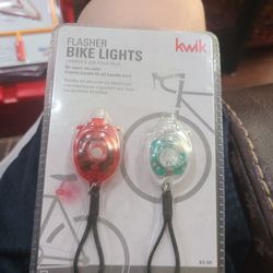 Kwik Flasher Bike Lights Set of 2 Red Green New LED 3 Settings Kikkerland