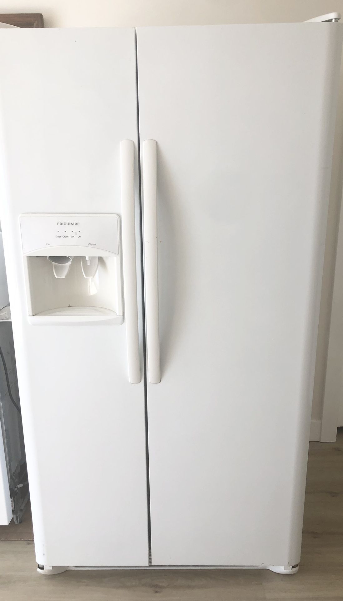 Frigidaire Refrigerator
