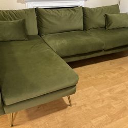 Albany Park Sectional Couch