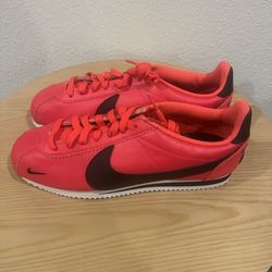 Nike Cortez Red Orbit