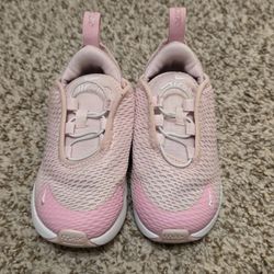 Nike Air Max 270 size 7c