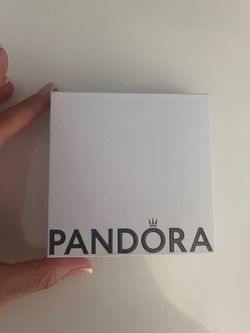 Pandora bracelet gift box