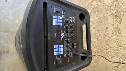 Qfx spekers 12"
