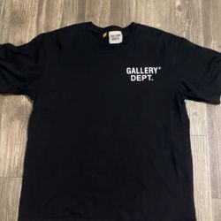 Gallery Dept. Black Tee