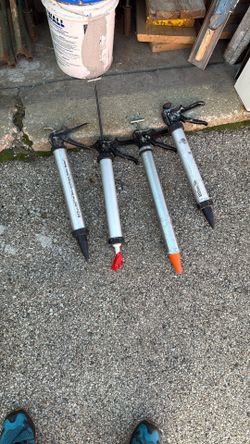 Caulking Gun For Sausage And Barrel Can