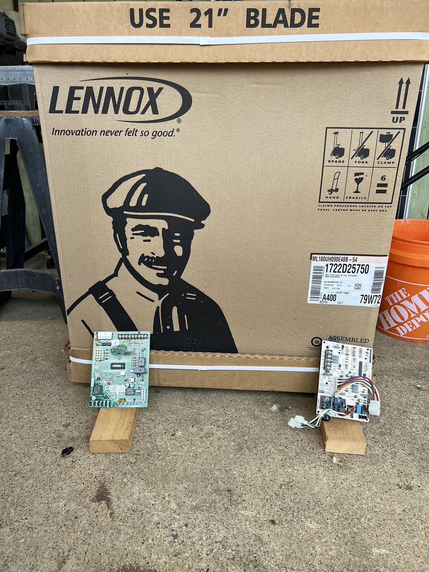 HVAC Lennox 4 Ton Furnace