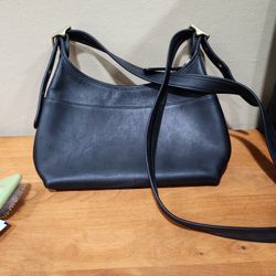 Vintage 9036 Black Leather Coach Purse