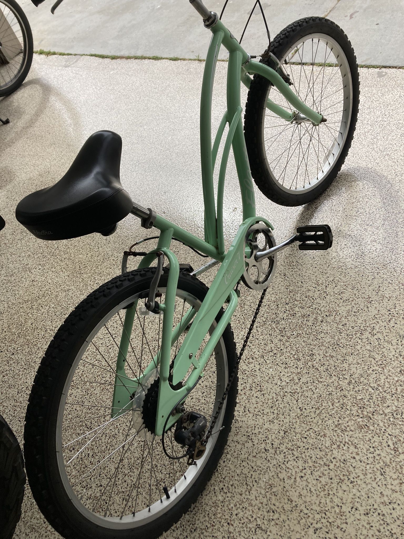 electric bicycle transmission Understanding the Gear Shifter on an Electric Bicycle: What It Is and   RANDRIDE