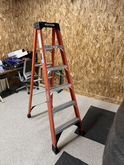 Werner 6ft Fiberglass Ladder