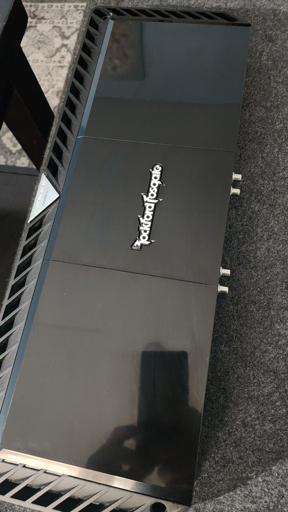 Rockford Fosgate 2500