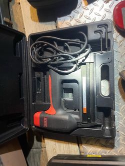 Senco Electric Staple Gun with Case