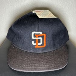 7 5/8-Vintage 1990s San Diego Padres Hat Diamond New Era Pro Model 100% Wool USA