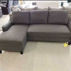 🎁Jarreau Gray Sofa Chaise Sleepper🎁