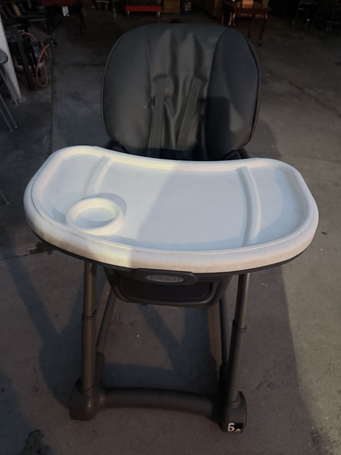 Graco Adjustable High Chair 