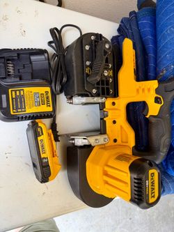 DeWalt 20V Max Cordless Band Saw with Battery and Charger