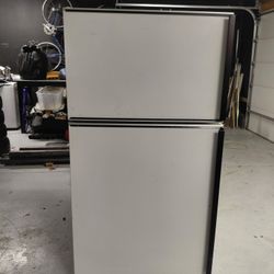 Refrigerador For Sale