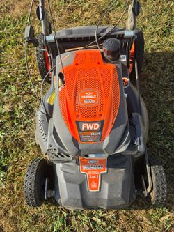 Yardmax Lawnmower