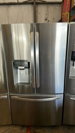 LG 3-Door French Door Refrigerator