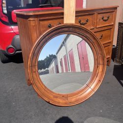 Mirror 