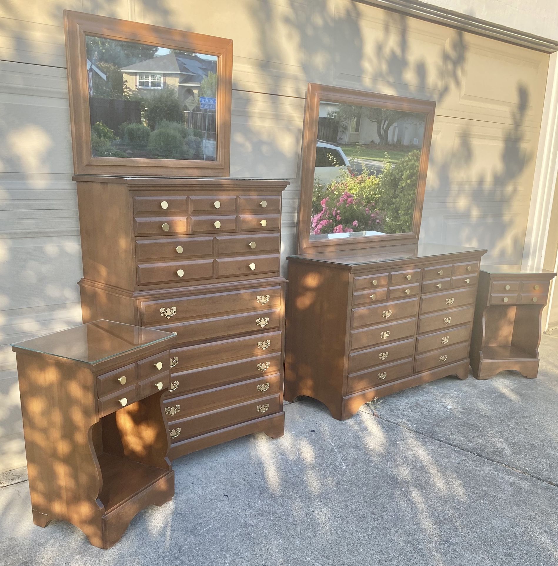 Solid Wood Bed Room Set