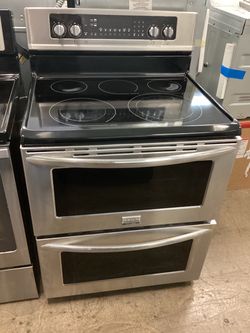 Frigidaire Gallery 30 in. Glass Top 3.6 cu.ft./3.6 cu.ft. Double Oven Electric Range w/ Self Clean