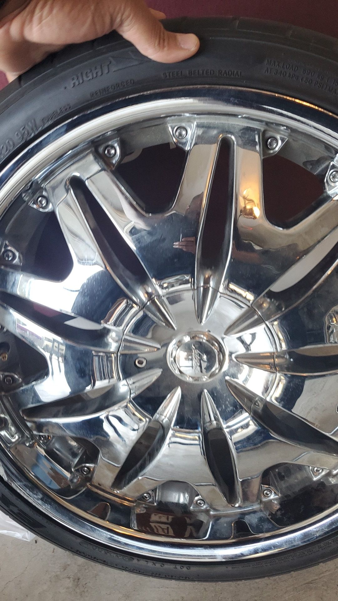 veloche rims 20's