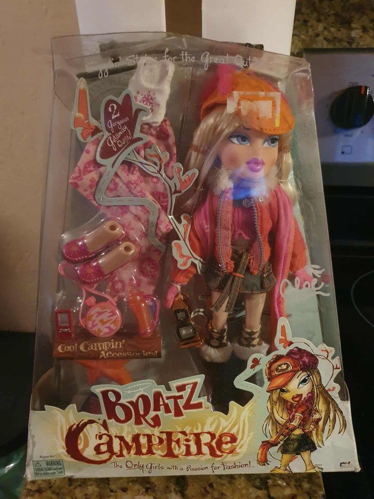 Bratz CAMPFIRE
