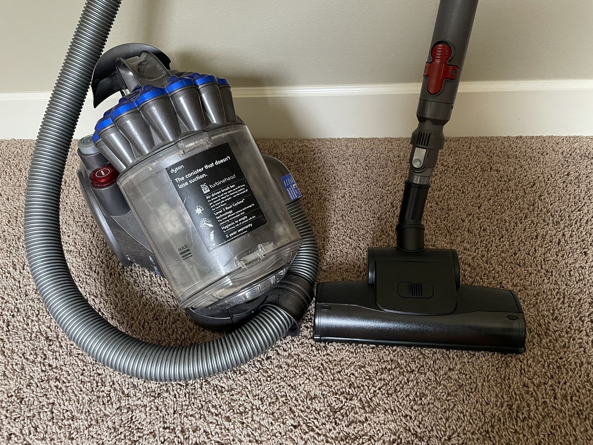 Dyson DC23 Canister Vacuum Cleaner With New Floor Nozzle 