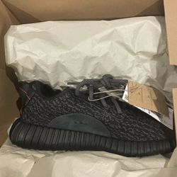 Adidas Yeezy Boost 350 Pirate Black Sizes 5.5 & 6