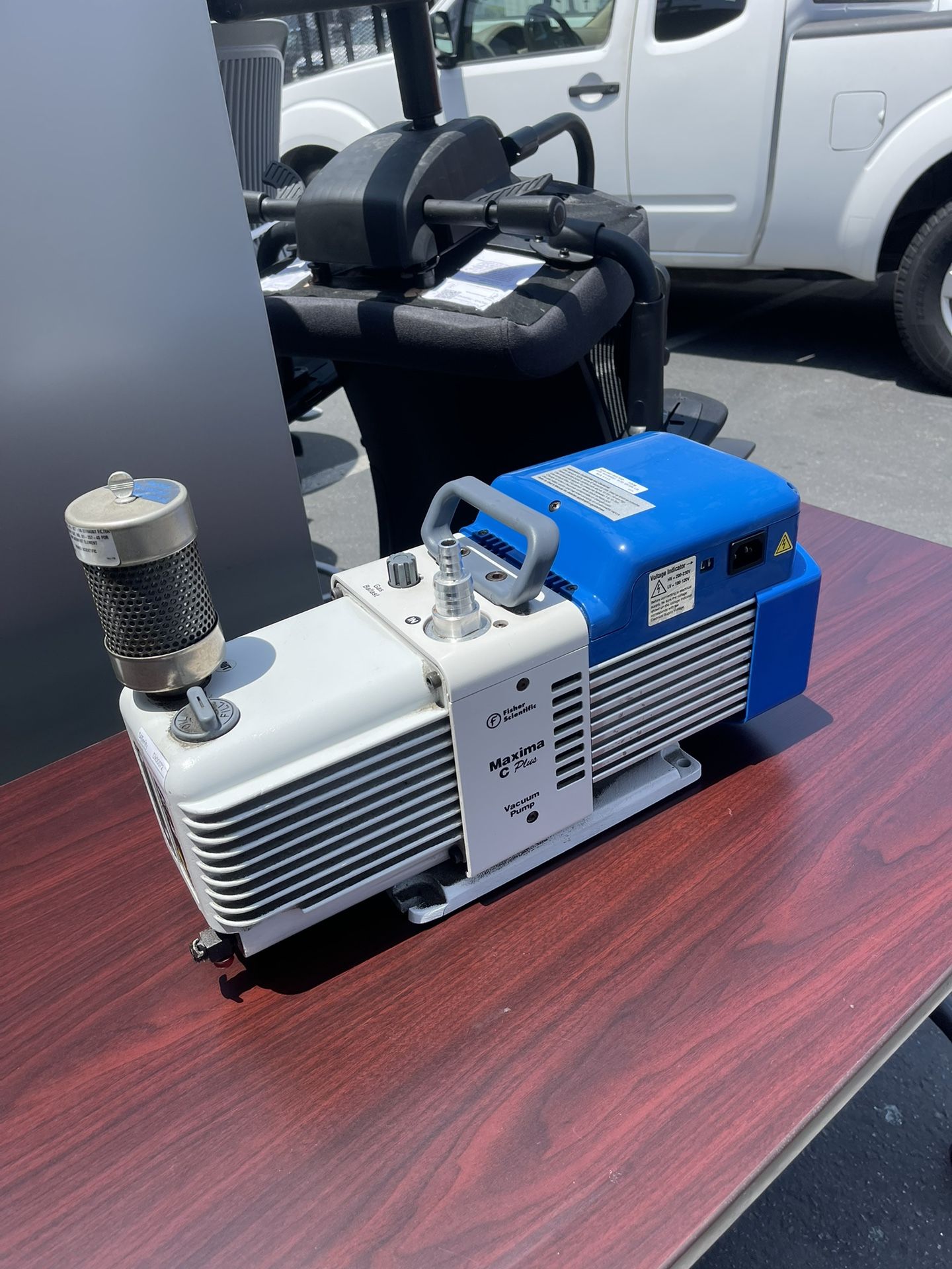 Fisher Scientific Maxima C Plus Vacuum Pump M8C