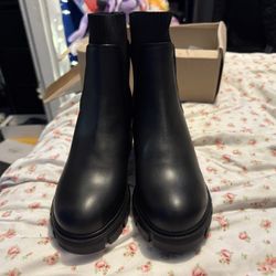 Steve Madden Boots For Female 