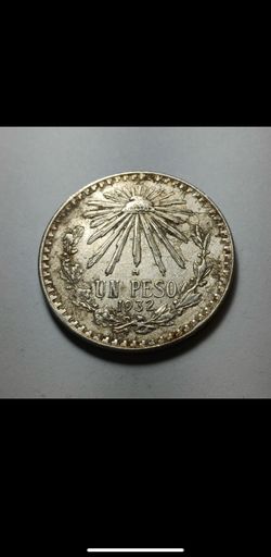 1932 un peso silver