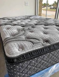 NEW - (Not Used!) Queen and King Mattresses for 50-80% OFF