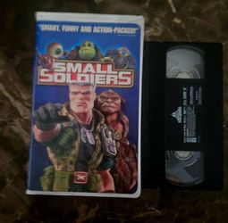 VHS SMALL SOLDIERS IN CLAMSHELL CASE