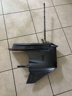 Yamaha Lower Unit 250 HP Four Stroke Counter Rotation (Low Water Pick Up) 25” Shaft.