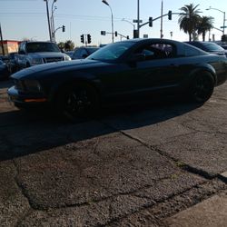 2008 Ford Mustang
