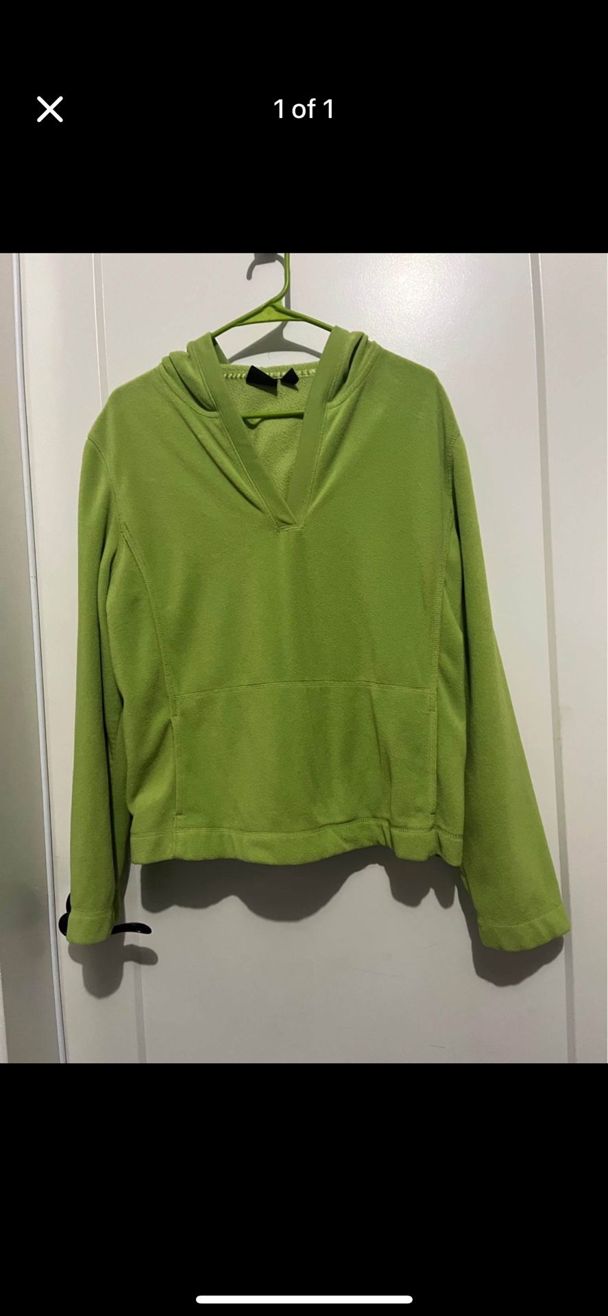 Women’s fleece shirt