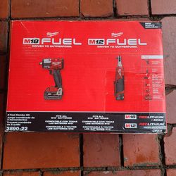 Milwaukee m18 and m12 fuel set