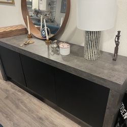 Sideboard 