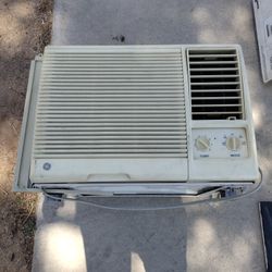 GE Air Conditioner 