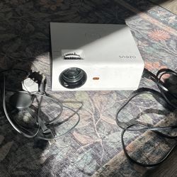 Projector + Chromecast Bundle